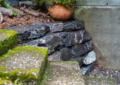 Natursteinmauer